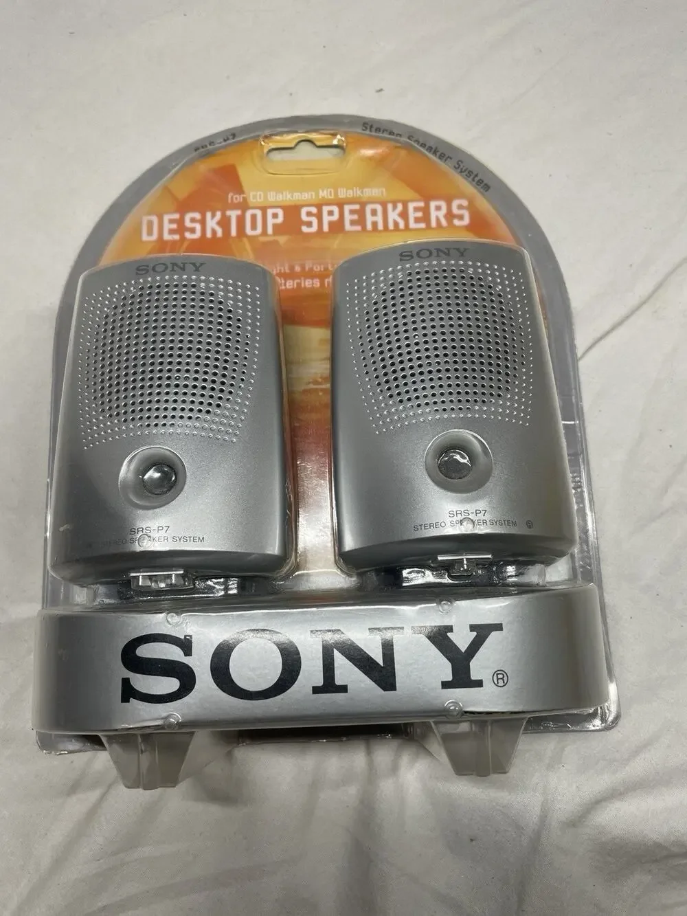 Sony SRS-P7 Desktop Speakers for CD Walkman MD Walkman New in Box